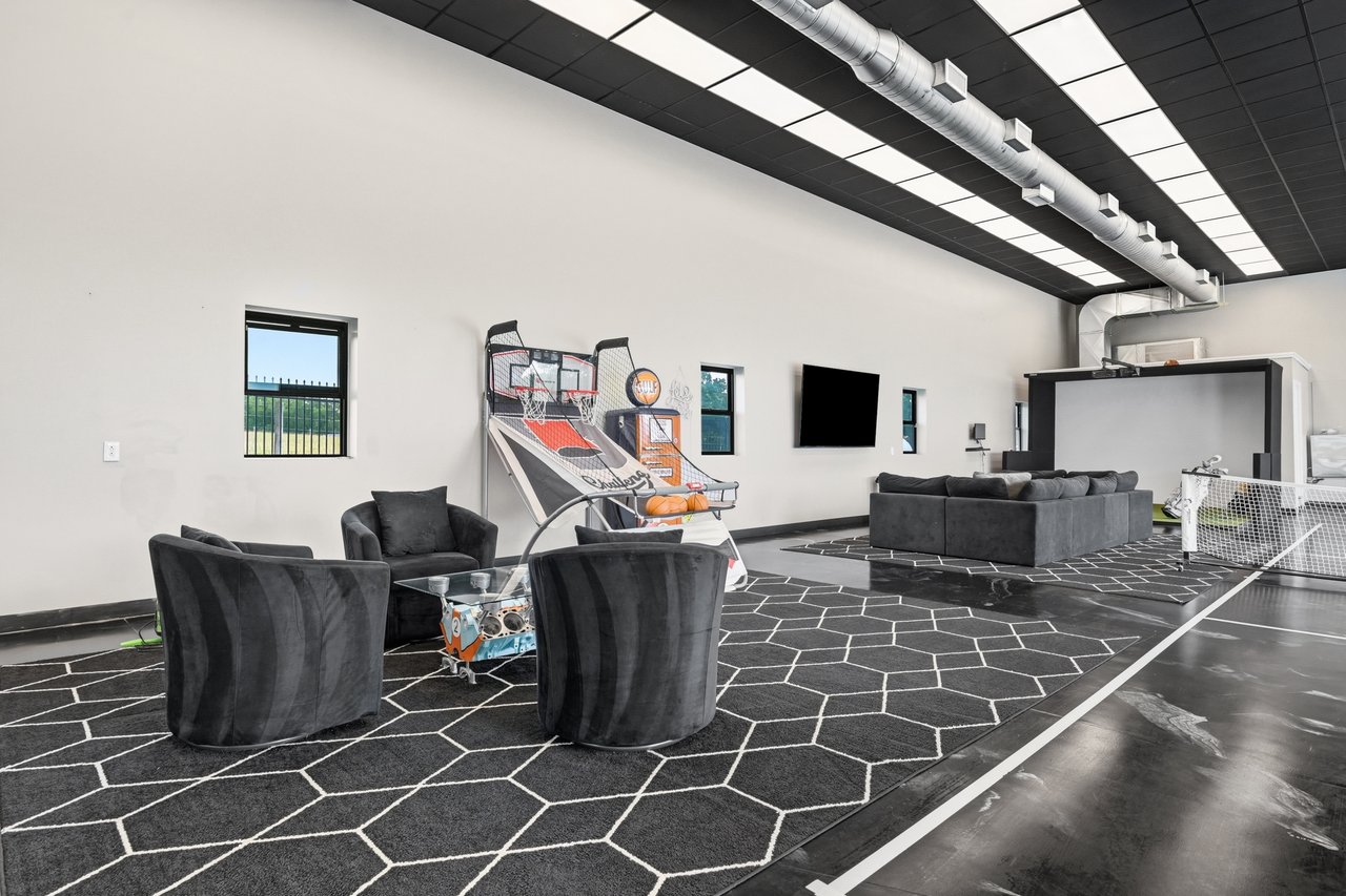 EXCLUSIVE - 234 Reibold Road