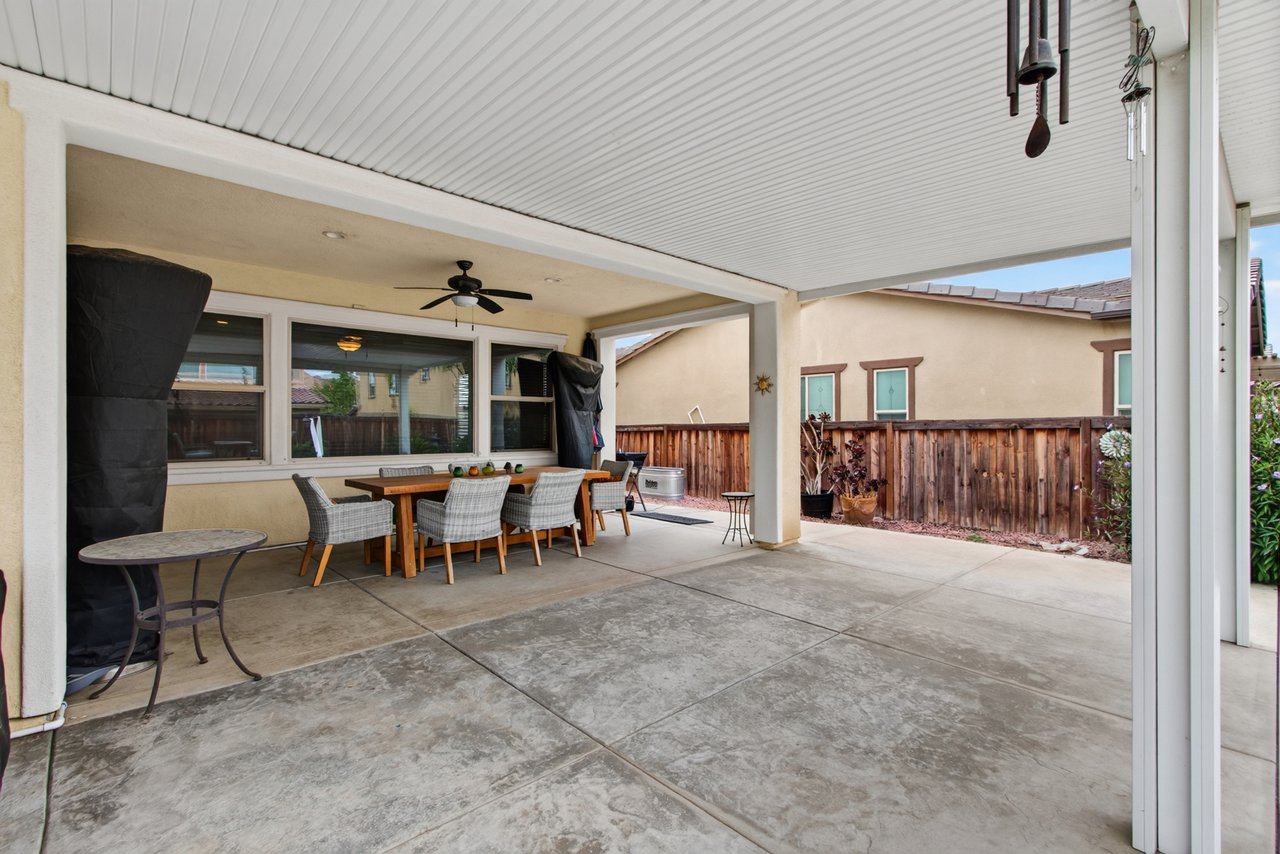 27867 Huron Ct
