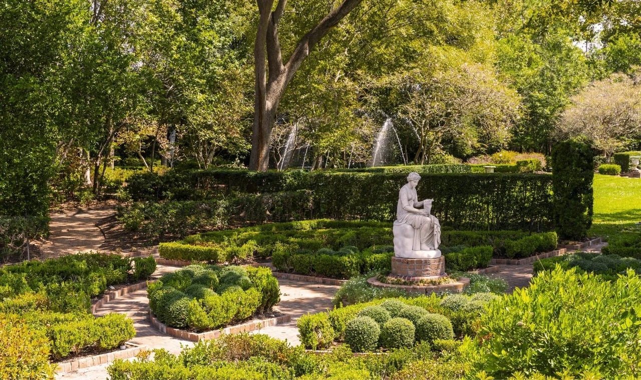 St. Regis Houston-The Residences