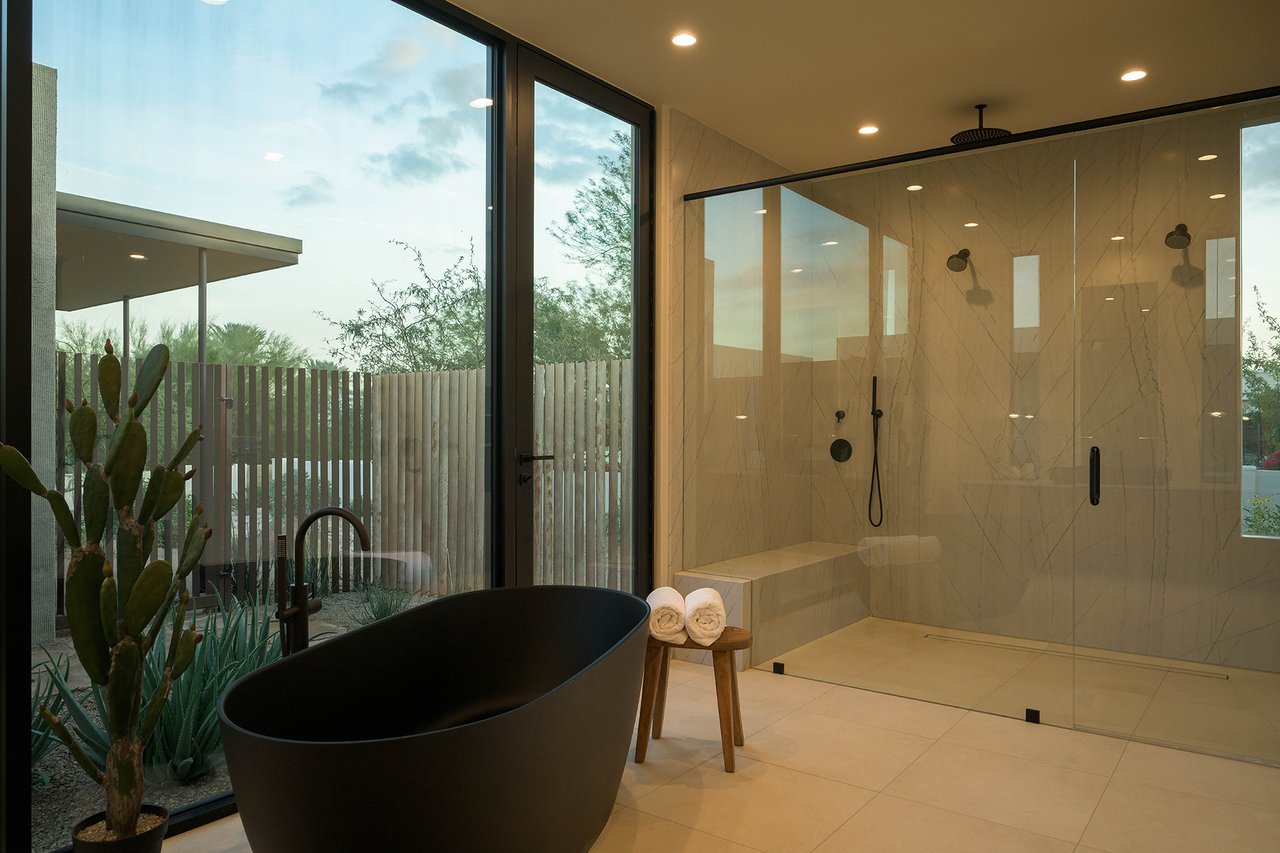 5287 N INVERGORDON Road