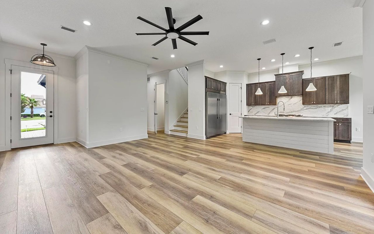 405 Lacosta Villa Ct
