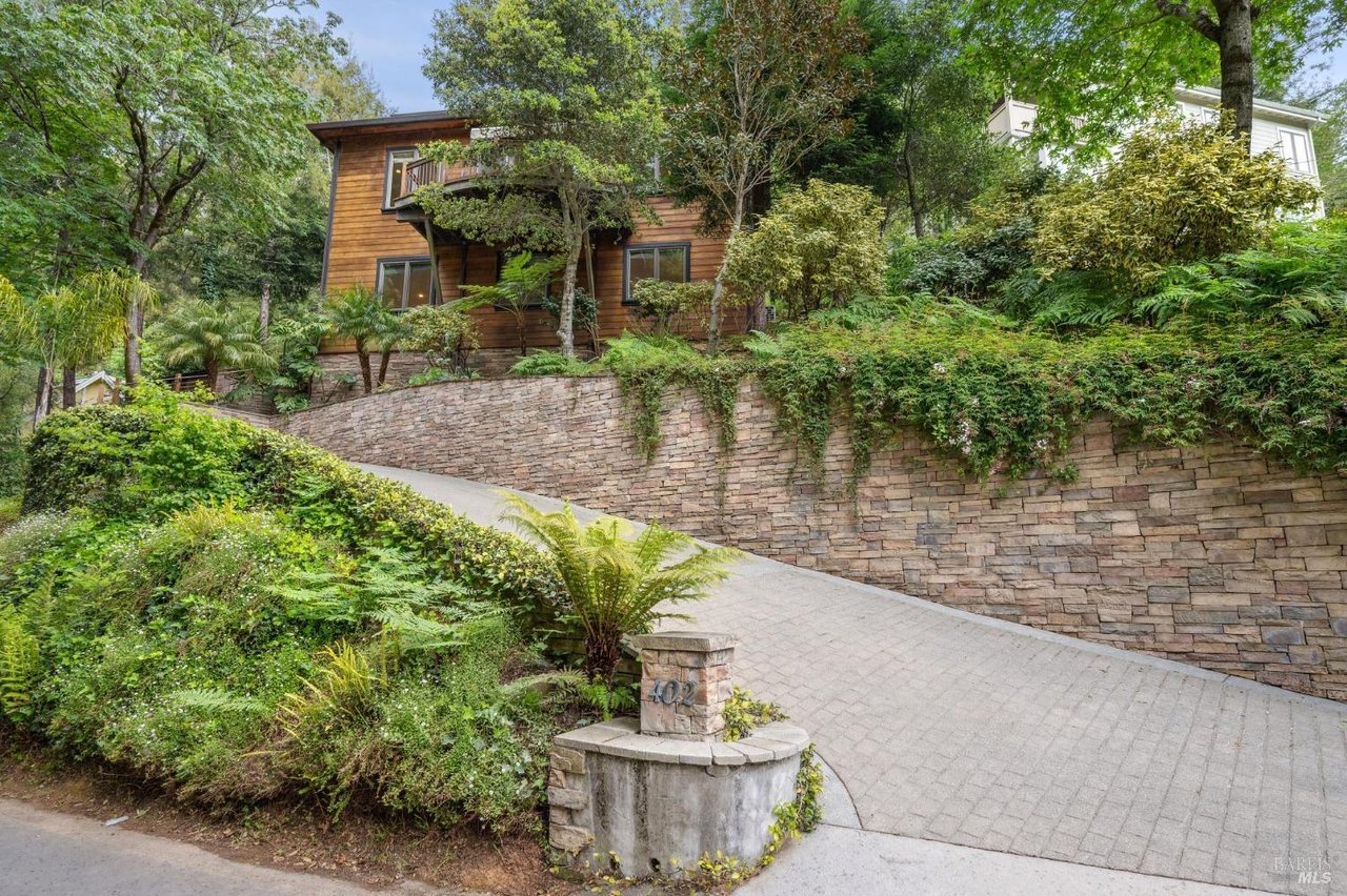 Stylish Mill Valley