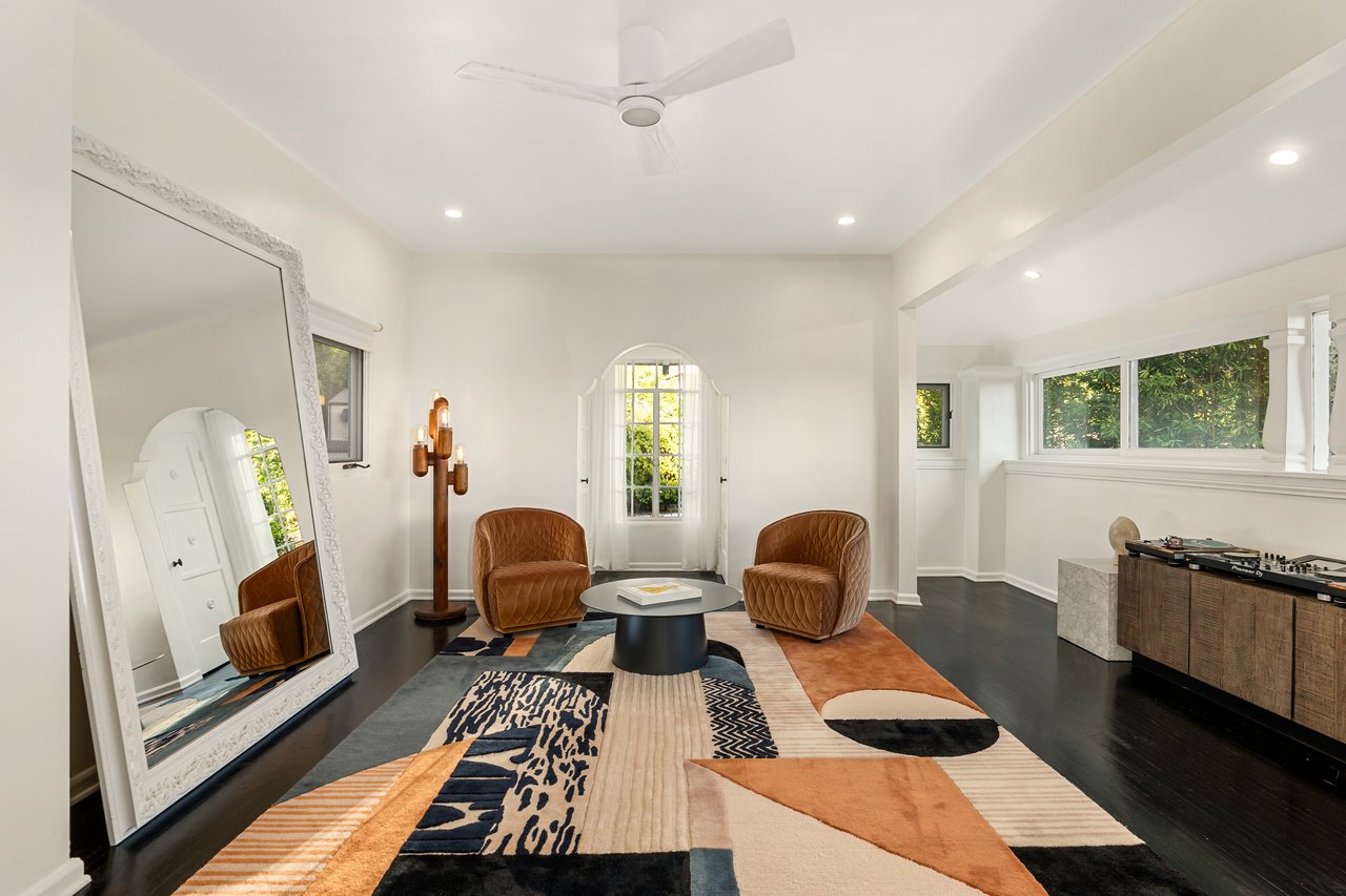 1512 Sunset Plaza Dr, Sunset Strip