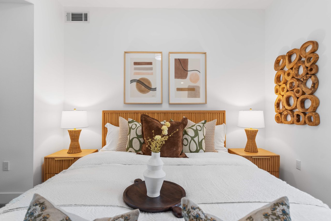 218 N El Molino #415 