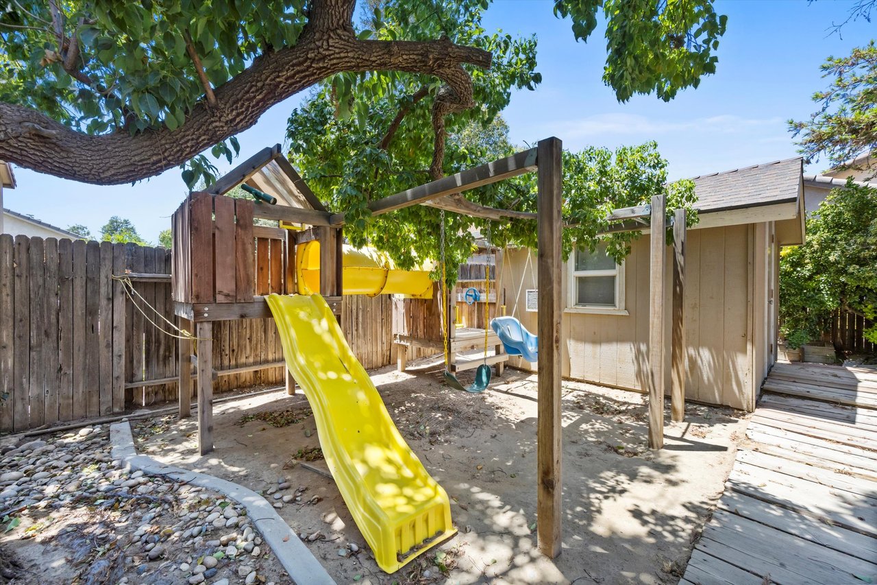 8918 Red River Ct - Bakersfield