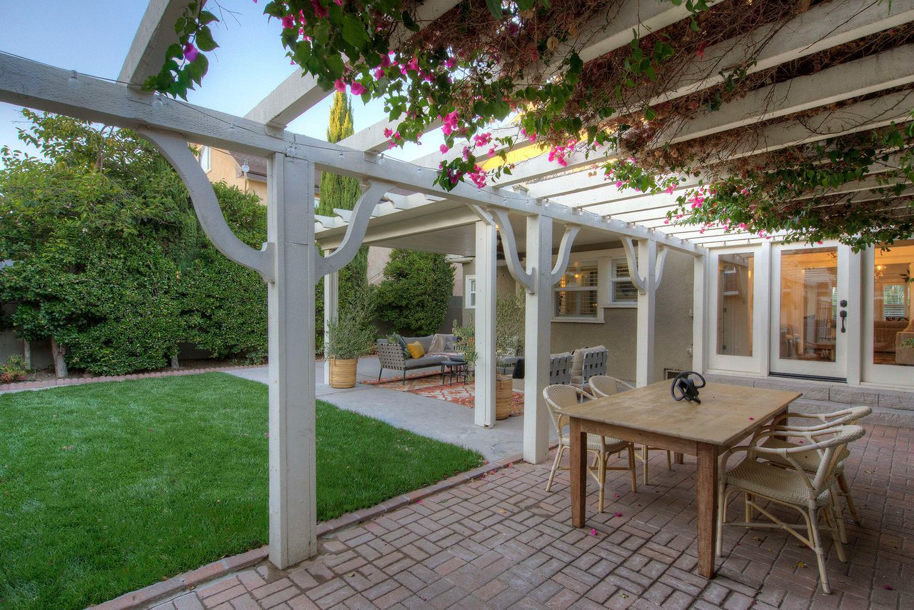 Stately Dutch Colonial Revival in Windsor Square