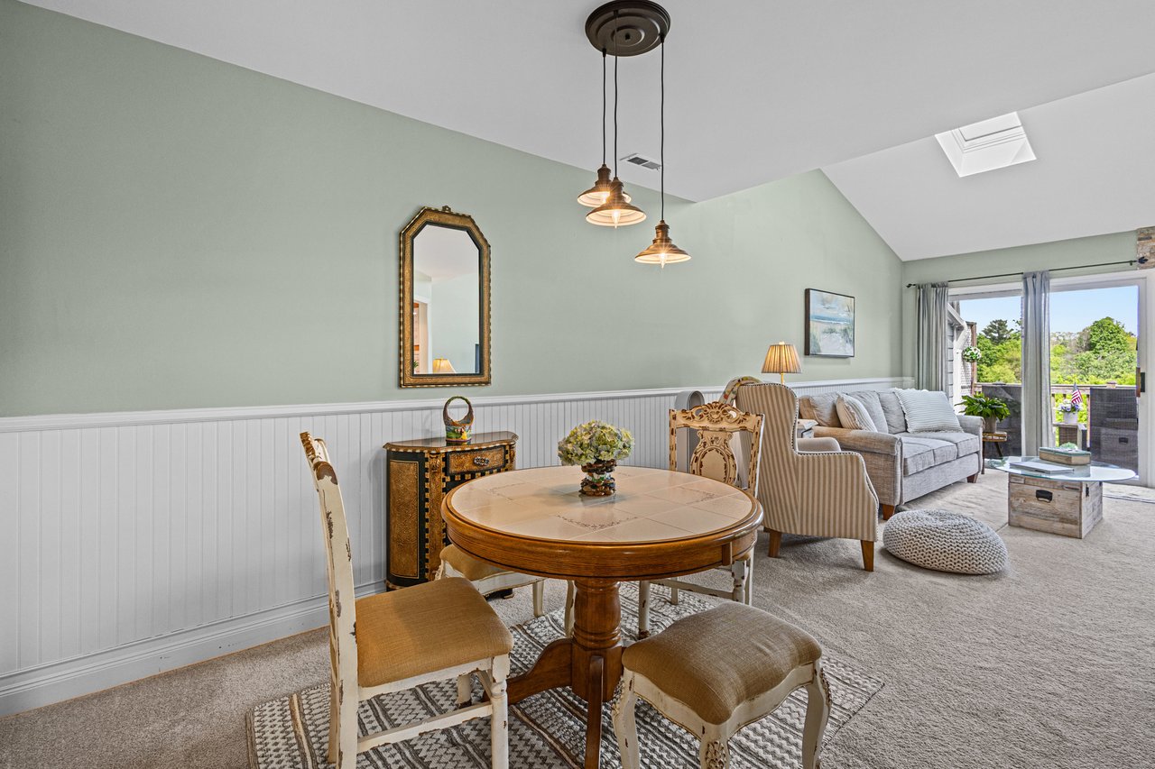 355 Havenwood Dr. Unit 8 Lake Geneva