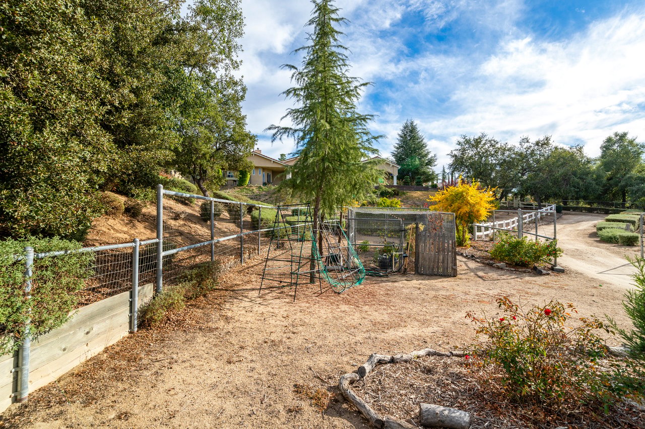 17520 Equestre Court
