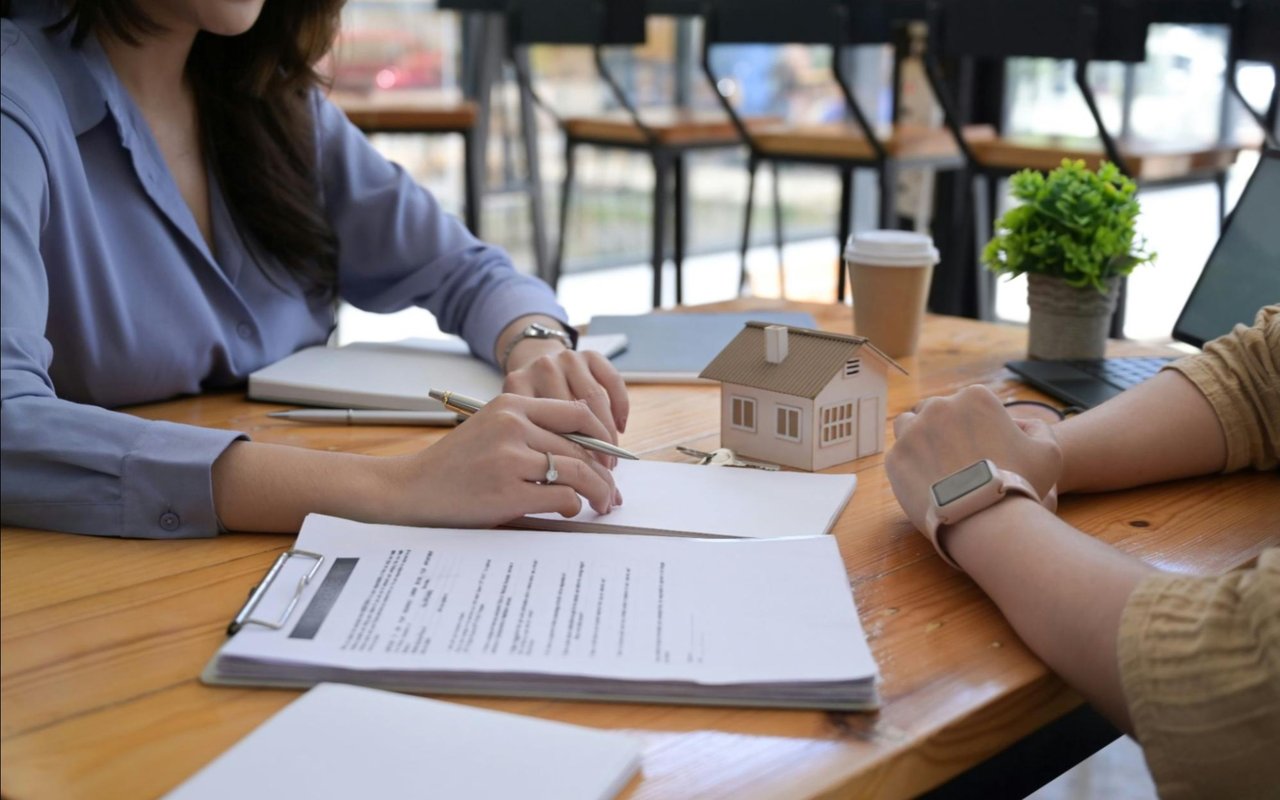 Everything You Need to Know About Investing in Real Estate in Alpine, NJ