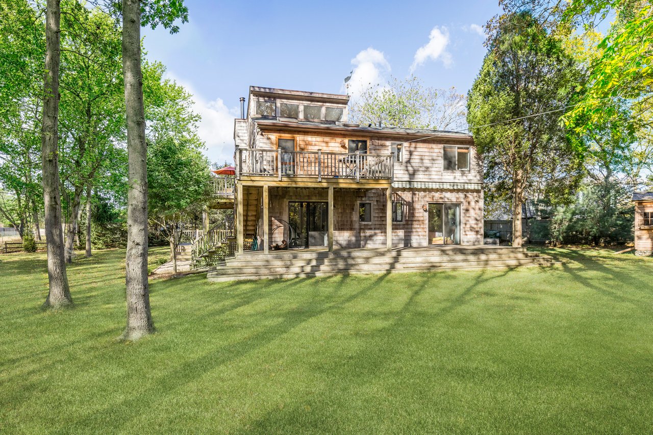 268 Fresh Pond Road, Amagansett