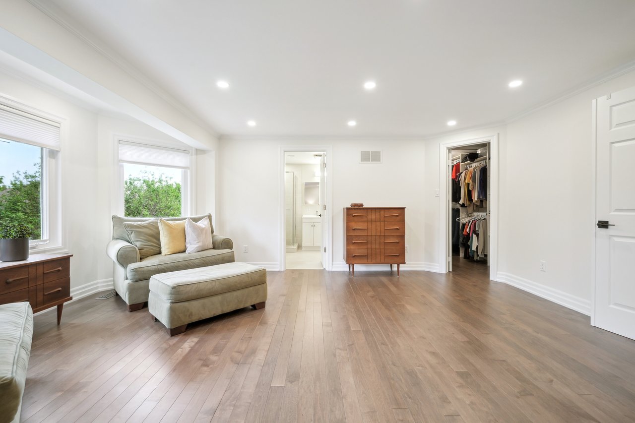 Executive Home in prestigious Glen Abbey