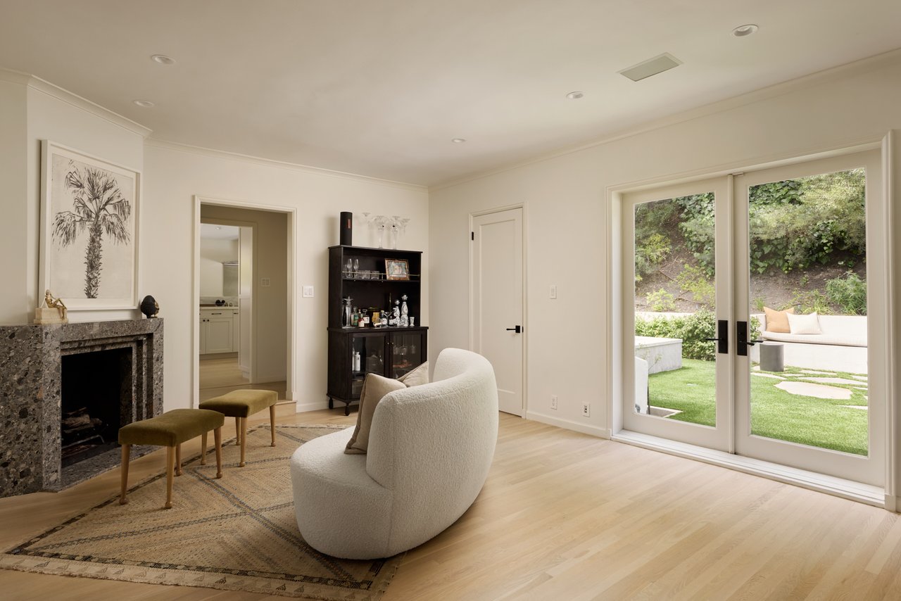 10660 Somma Way, Bel Air