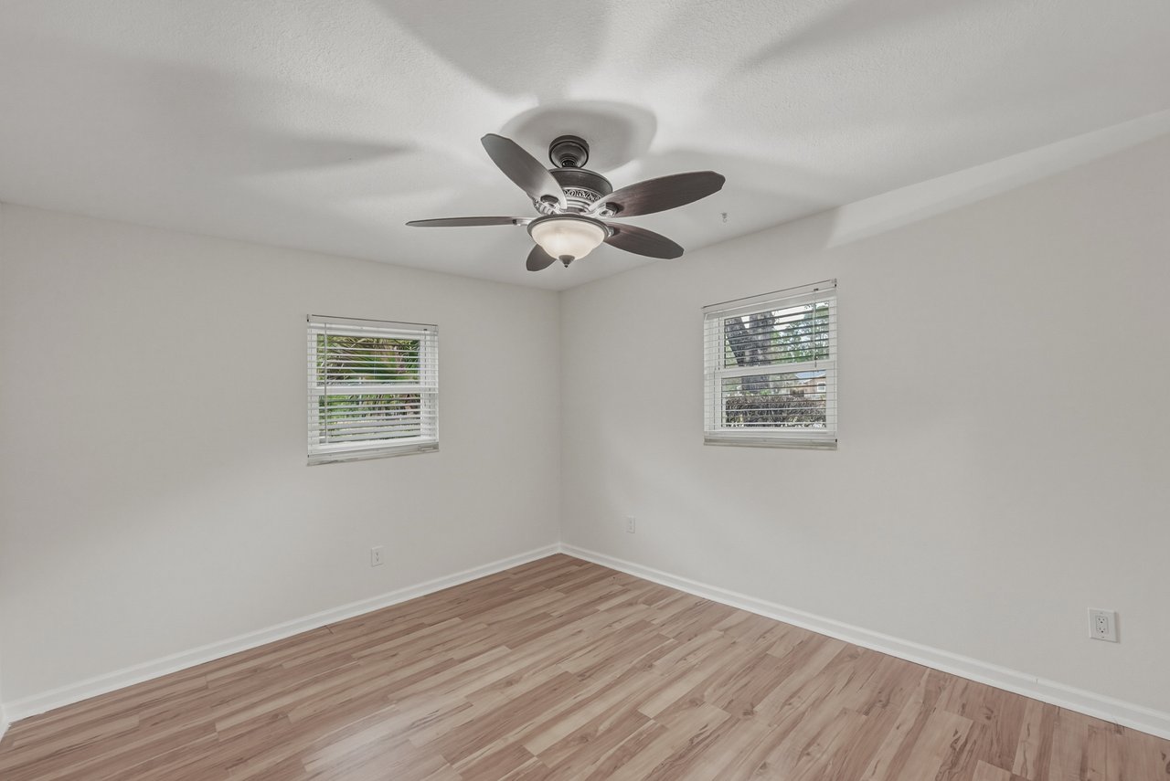 7601 Thunderhead Street