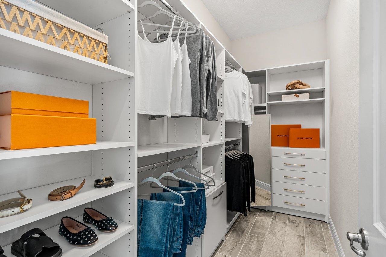 15606 Shorebird Lane