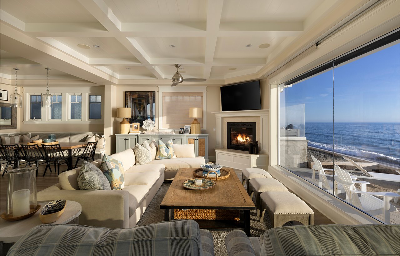 1880 N El Camino Real 23