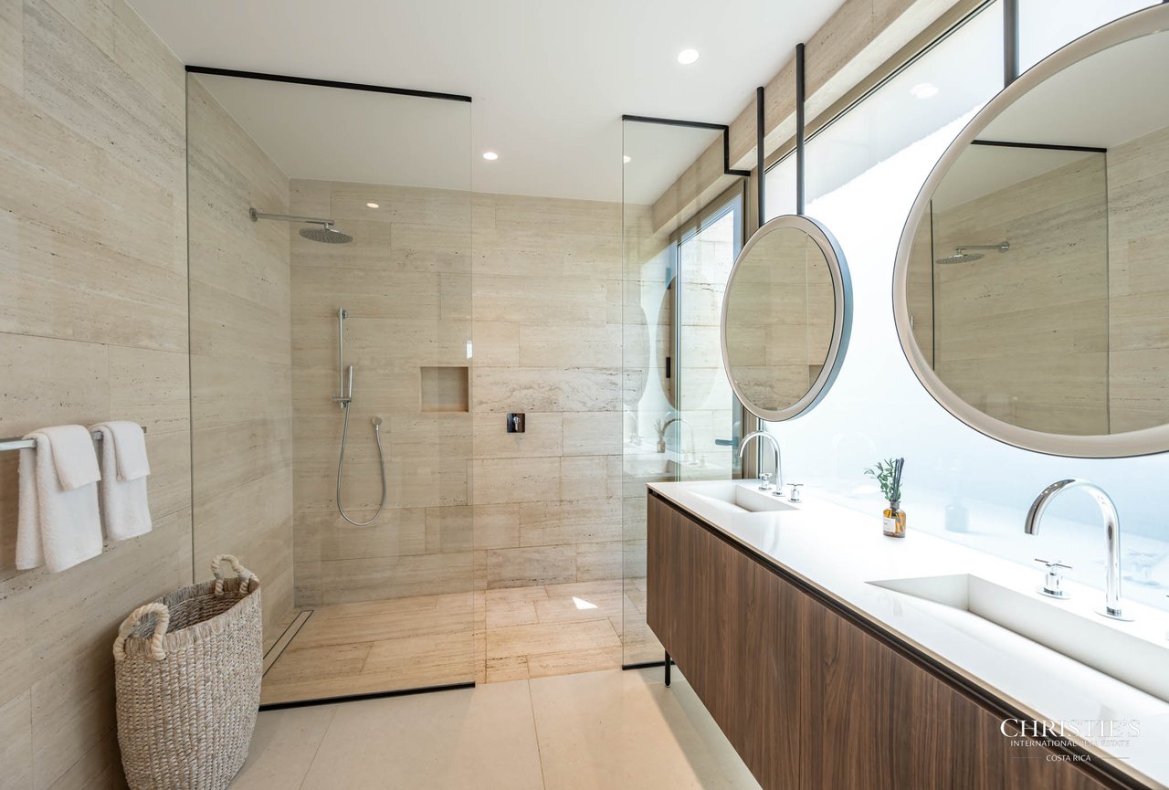 Casa Chameleon Residences Villa #2
