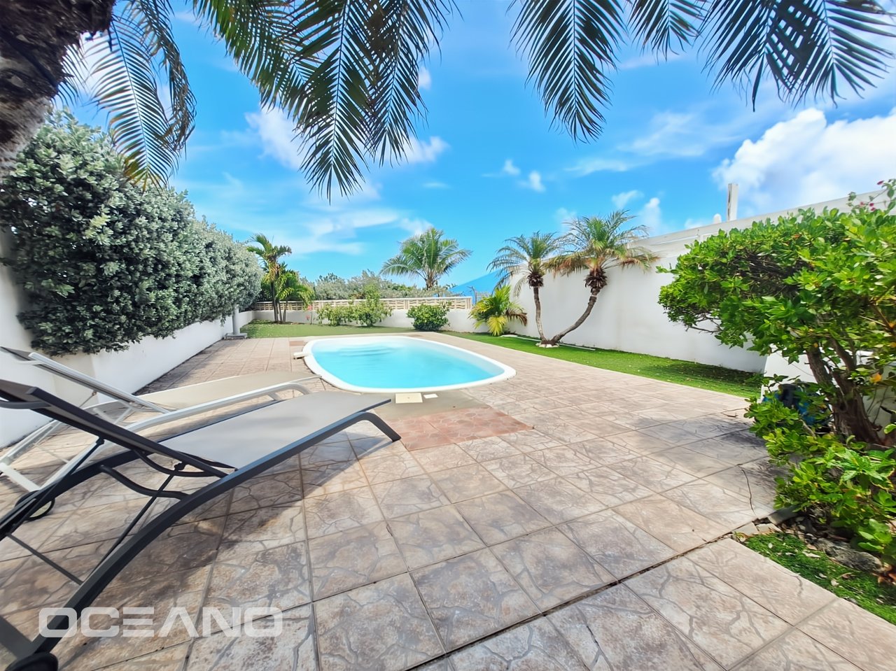 Townhouse with garden - Oyster Pond