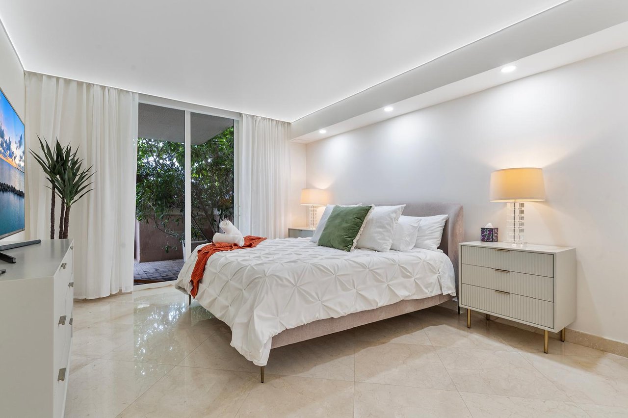 King David Short-Term Rental | Prime Location