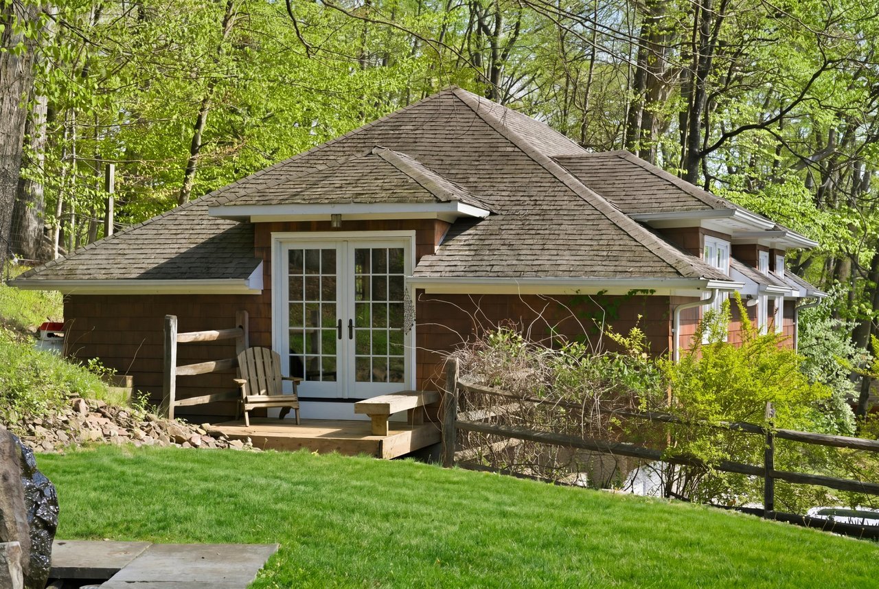 12 COLD SPRINGS ROAD