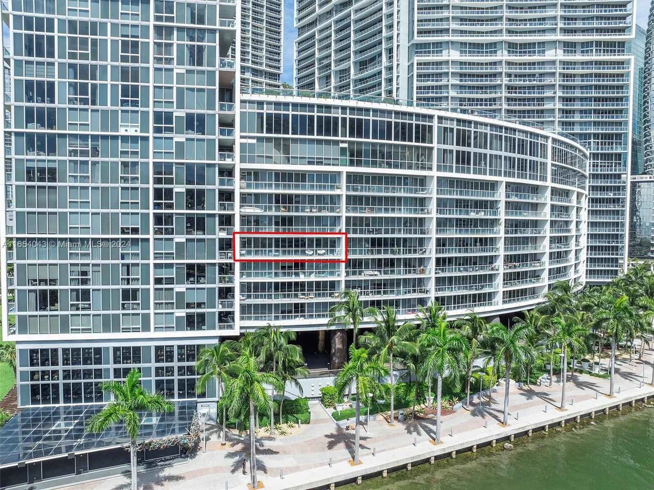 495 Brickell Ave Unit BAY707