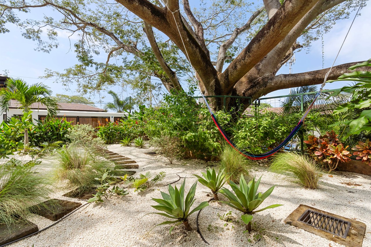 Calle Uno 28 | 3-Bed Modern Tropical Home Minutes from Tamarindo