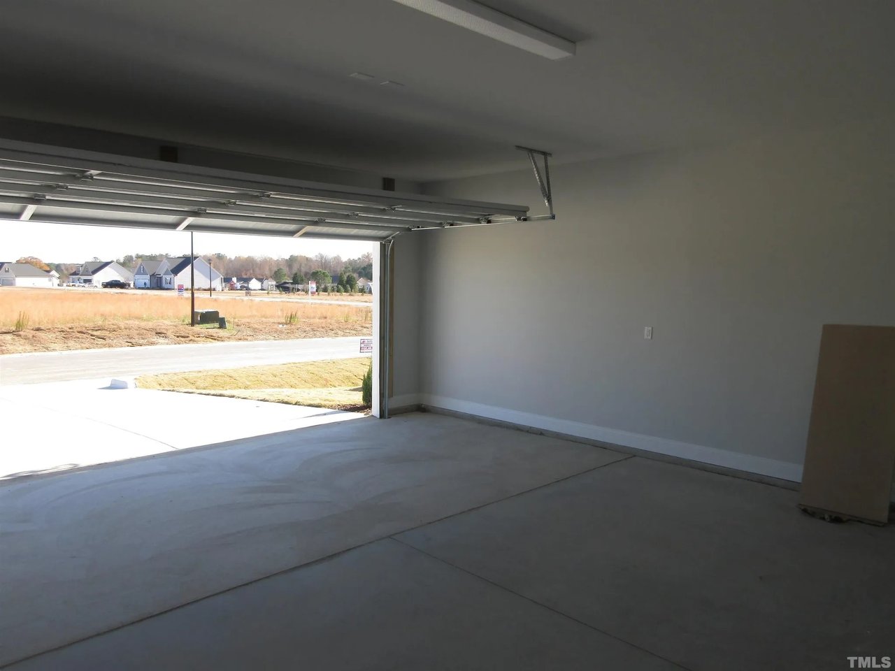 39 N Cousins Ct