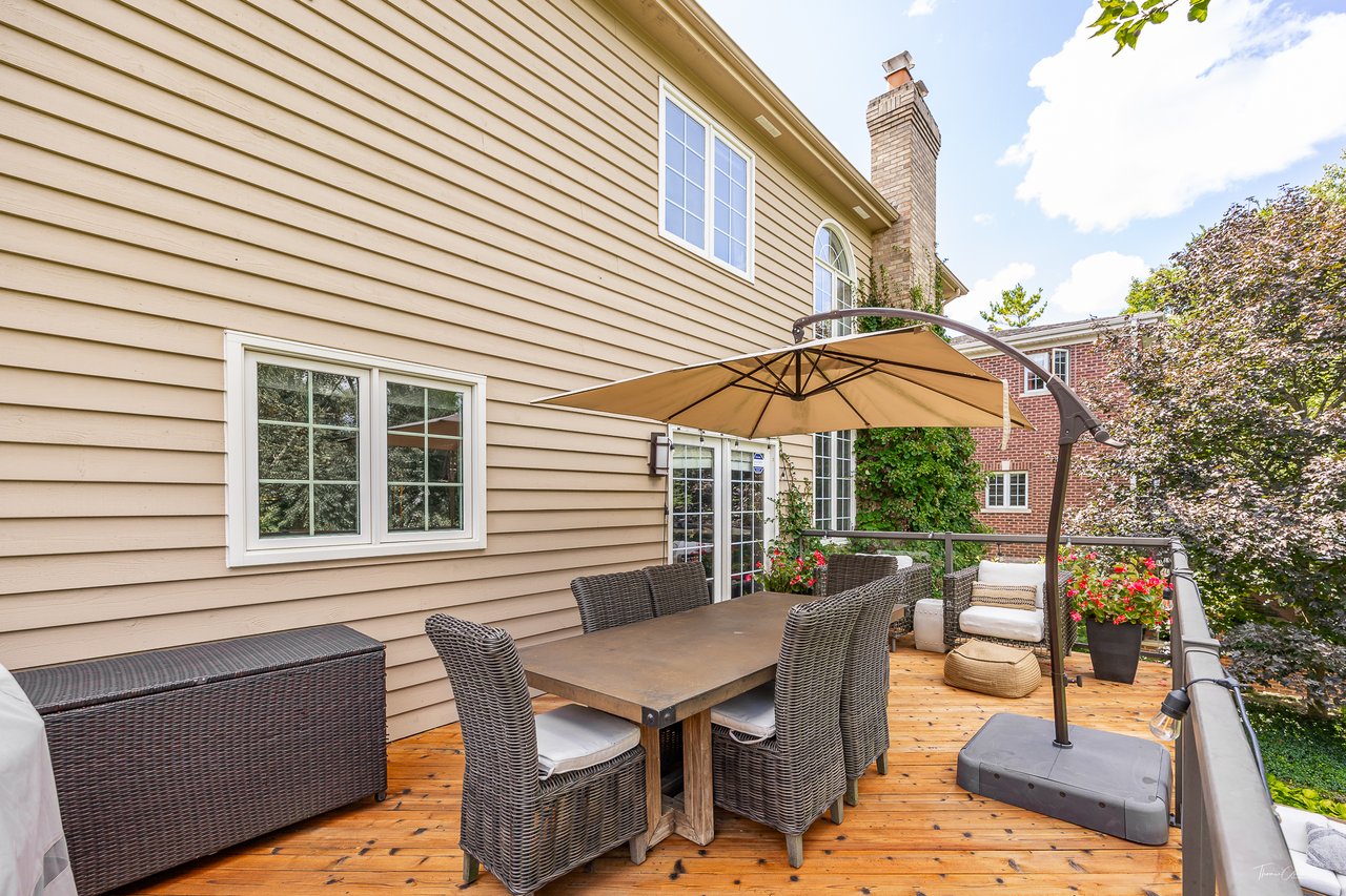 1950 Elmore Ave, Downers Grove