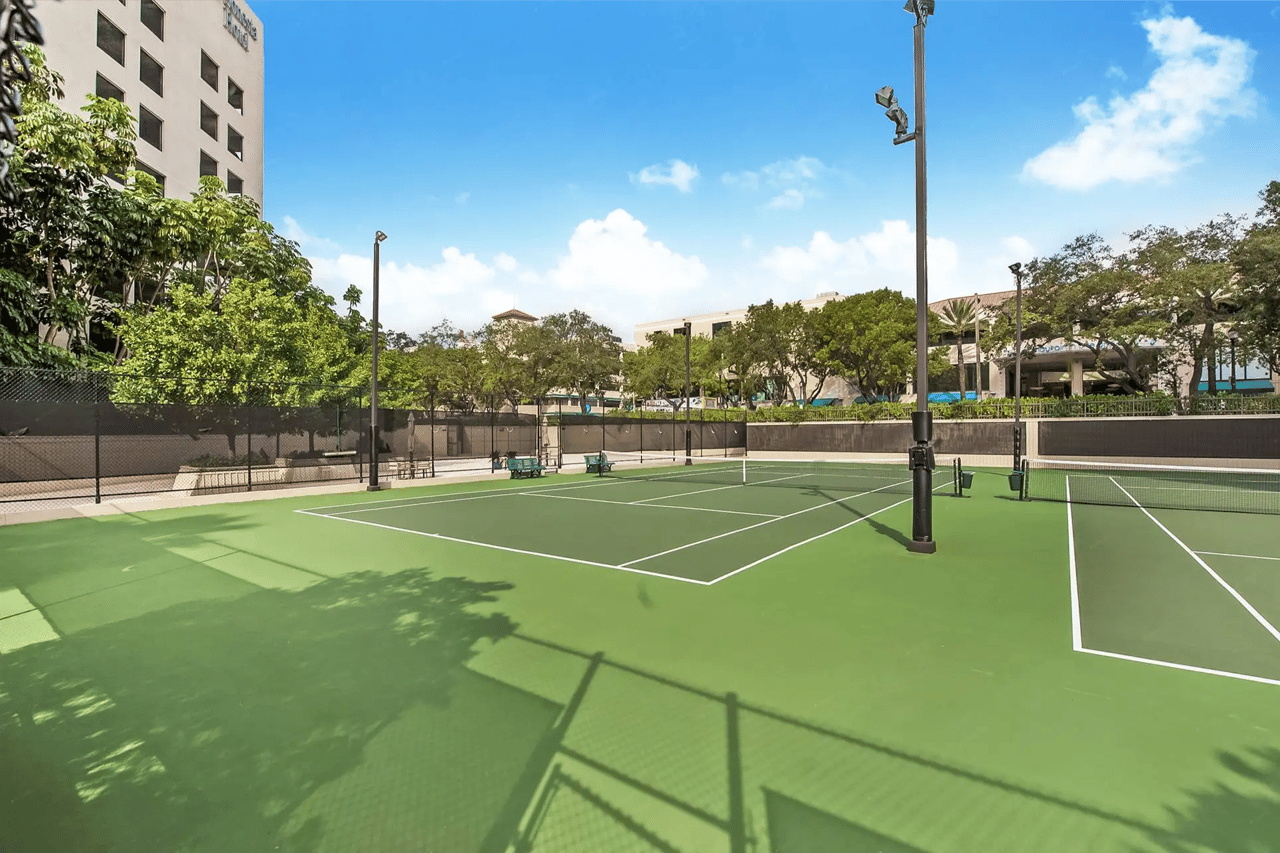 2901 S Bayshore Drive # 1B