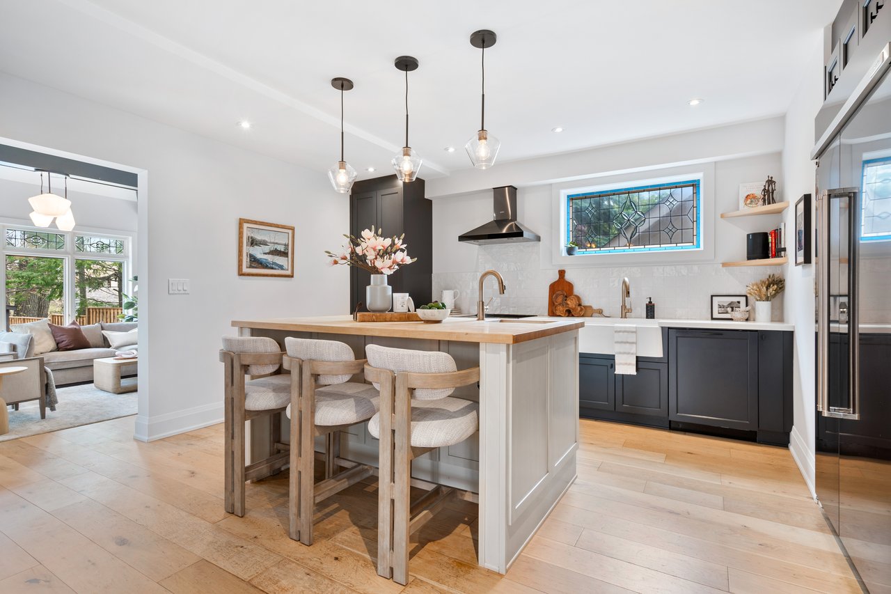 27 Bracken Ave