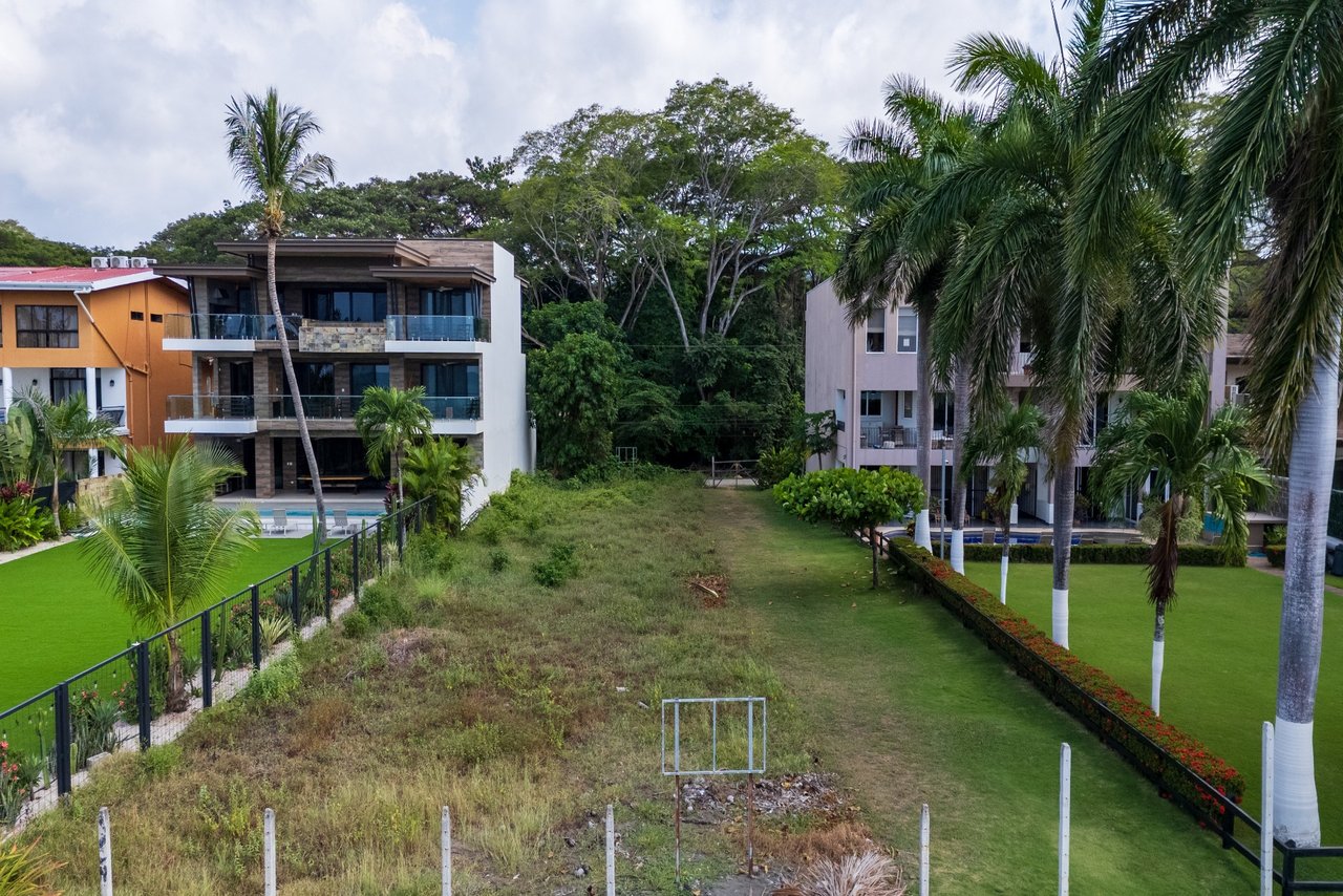 Surfside Beach Lot Y54 – Beachfront, Playa Potrero