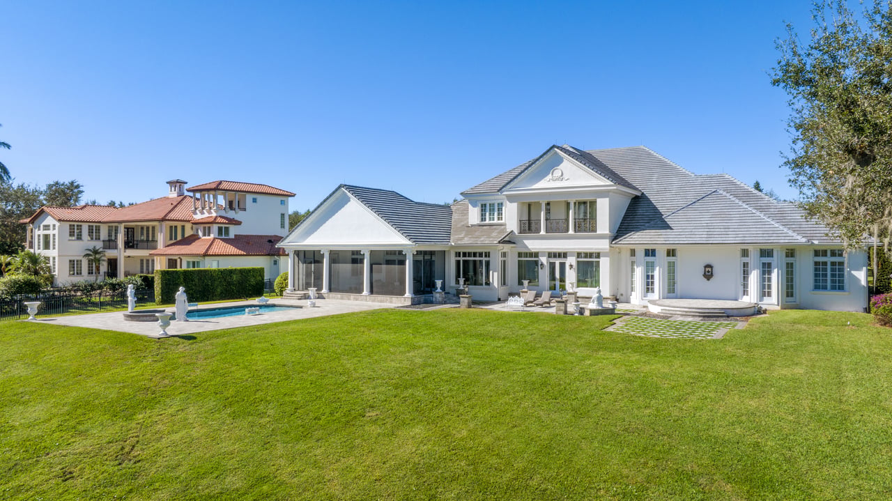 6139 Greatwater Dr