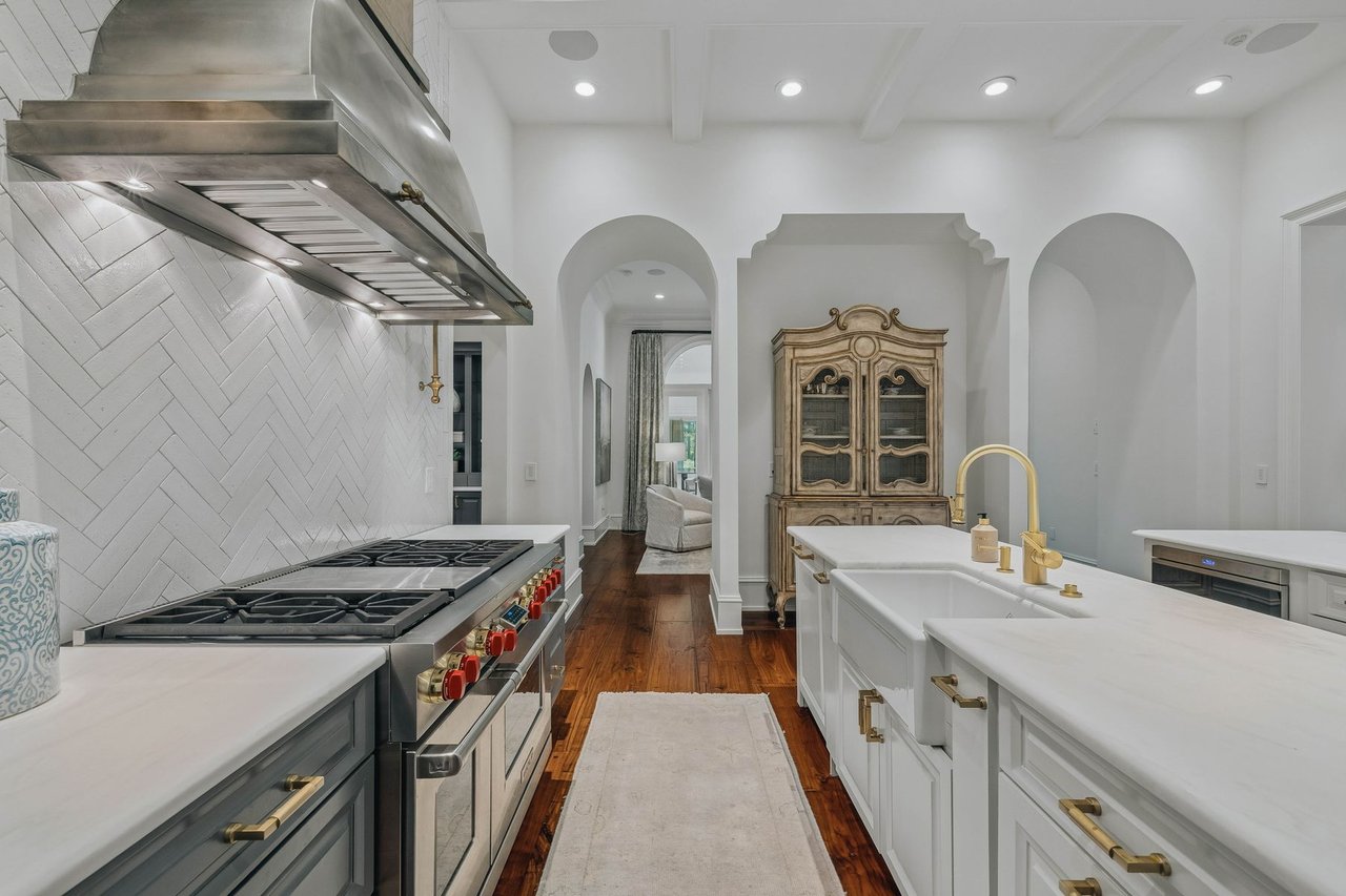 3610 Burnt Pine Lane