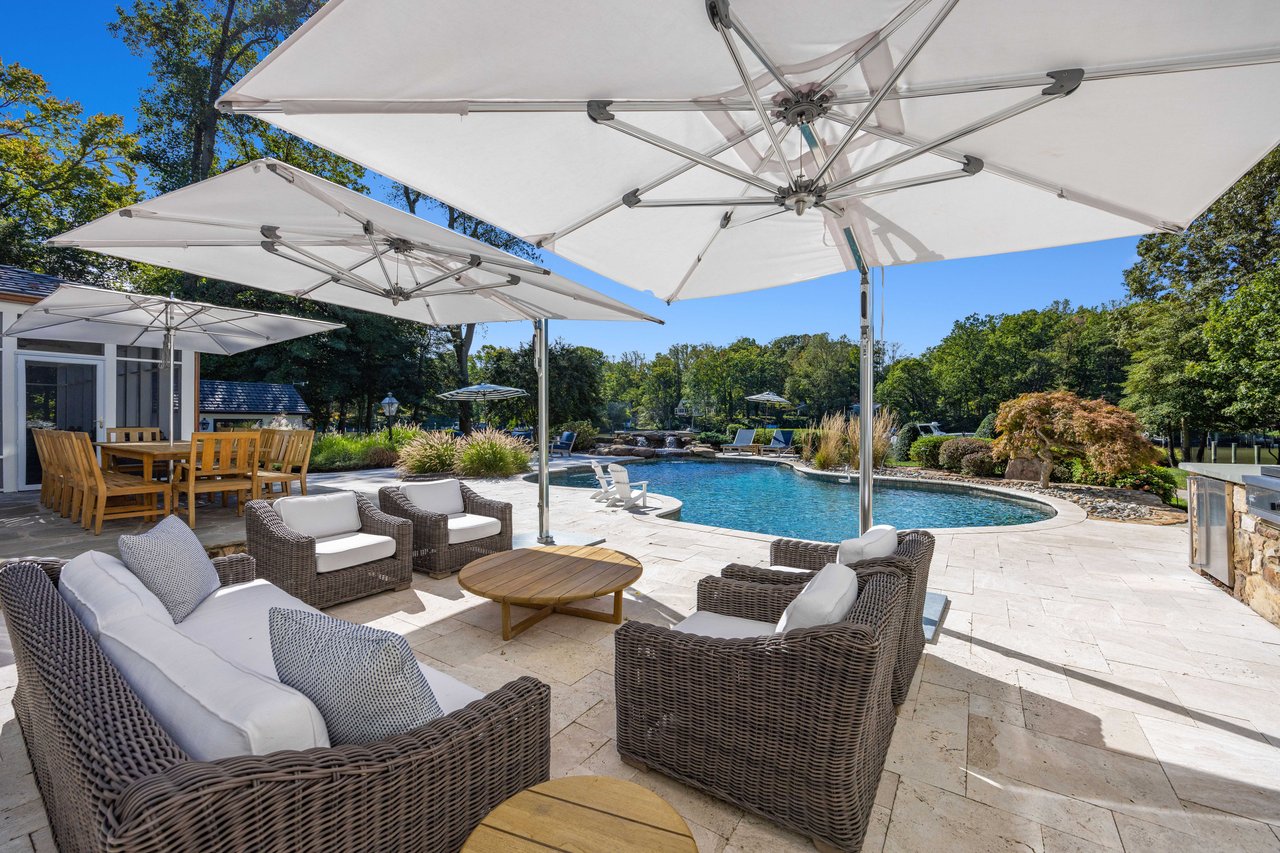 1524 Cedar Lane Farm RD