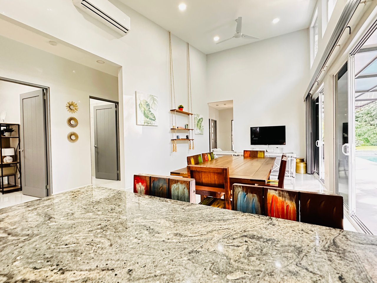 Perfect for Families or a Peaceful Retirement, Uvita Pacific Ocean Town