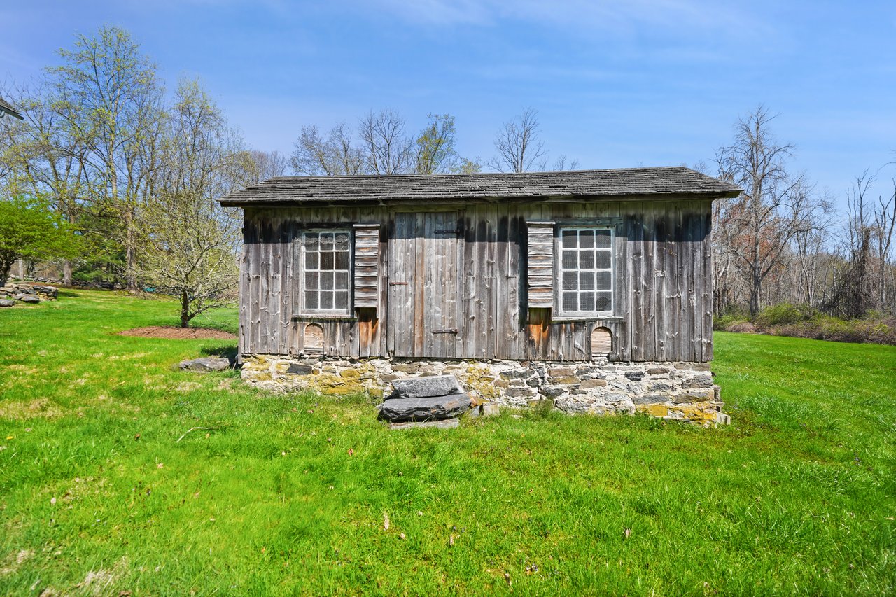121 Post Office Road
