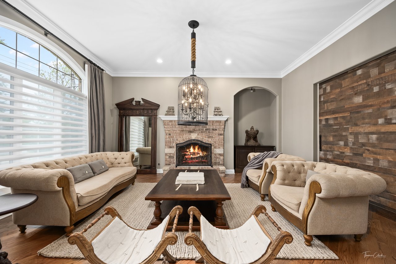 4103 Douglas Road