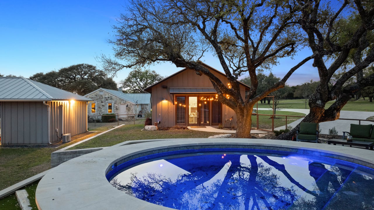 4813 Twin Acres Road