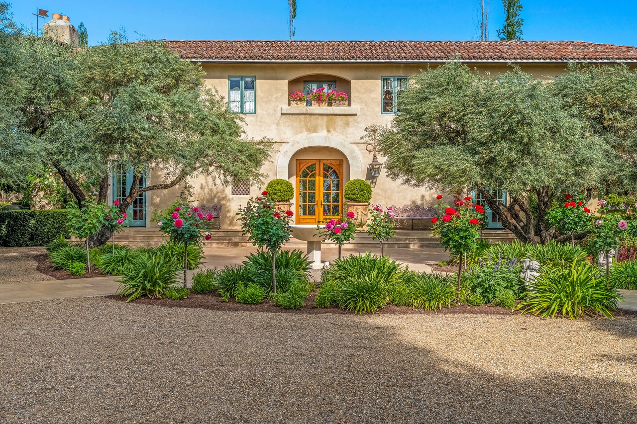 Mills Lane, St. Helena