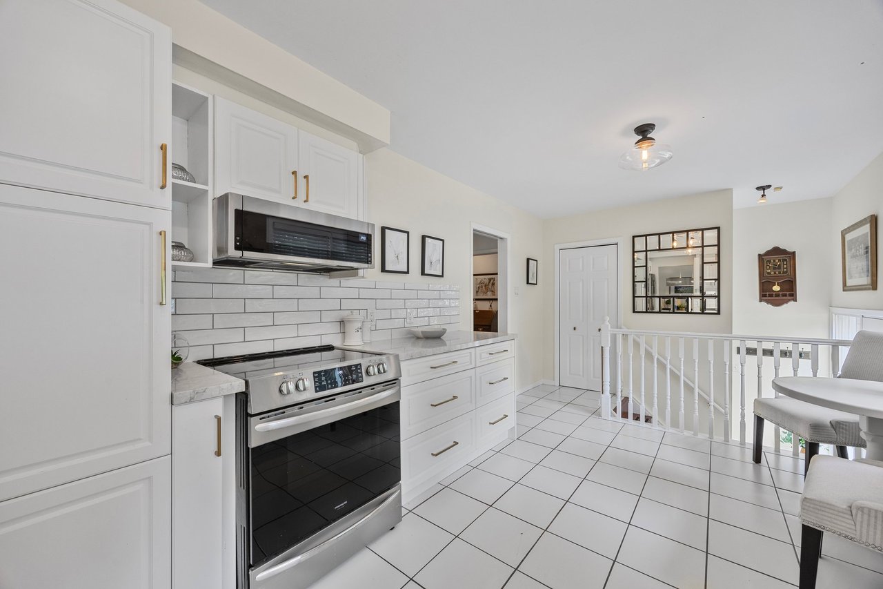 210 Richard Avenue, Newmarket
