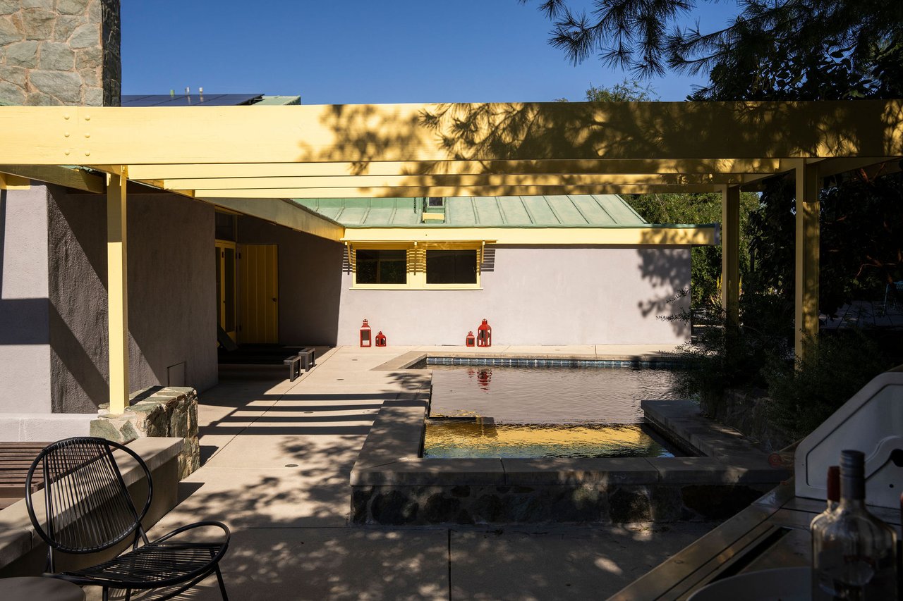 The Van Dekker House, Master architect R. M. Schindler