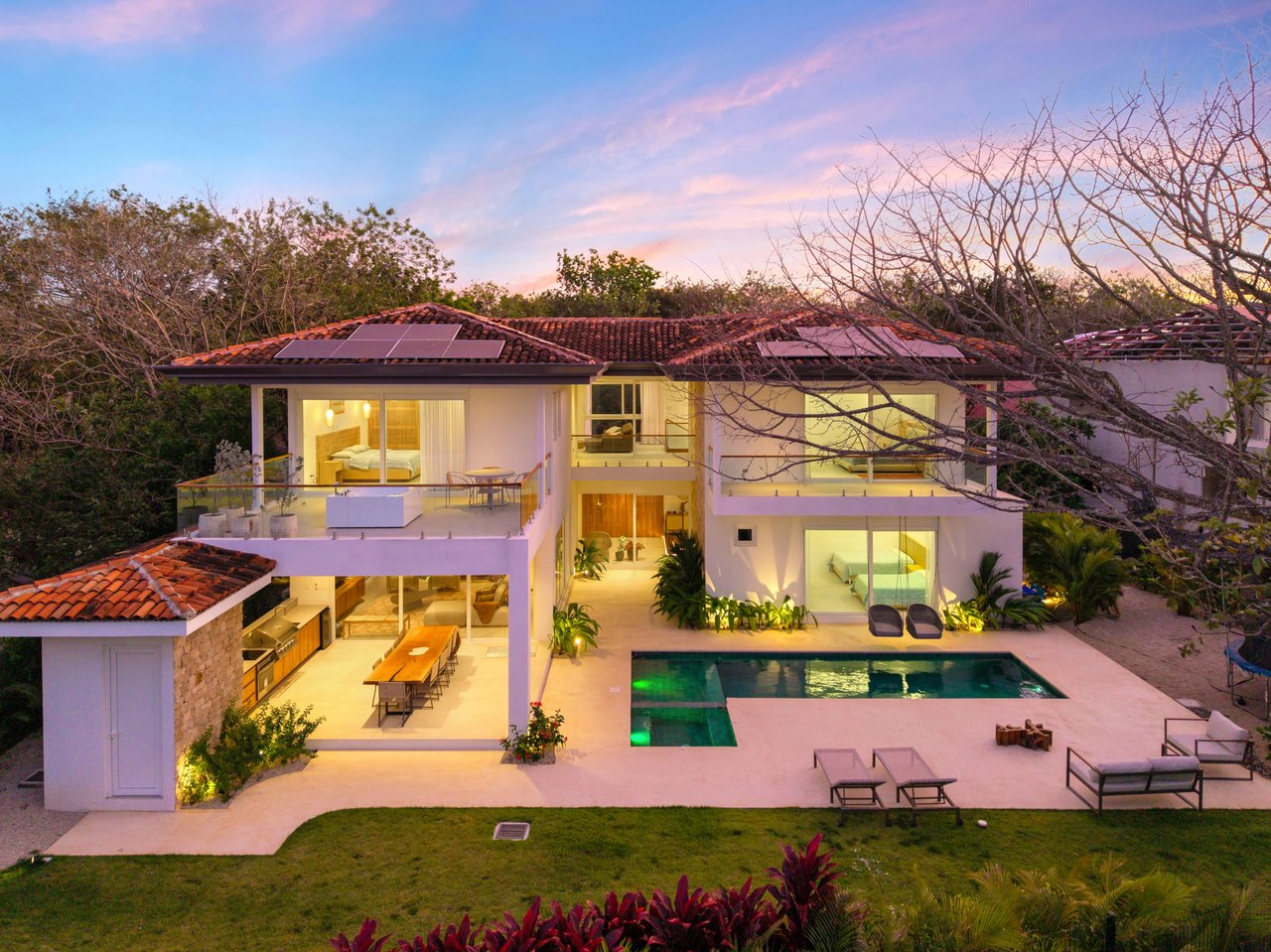 Casa Estrella de Mar | Luxury 5-Bedroom Beachside Home for Sale in Las Golondrinas, Hacienda Pinilla
