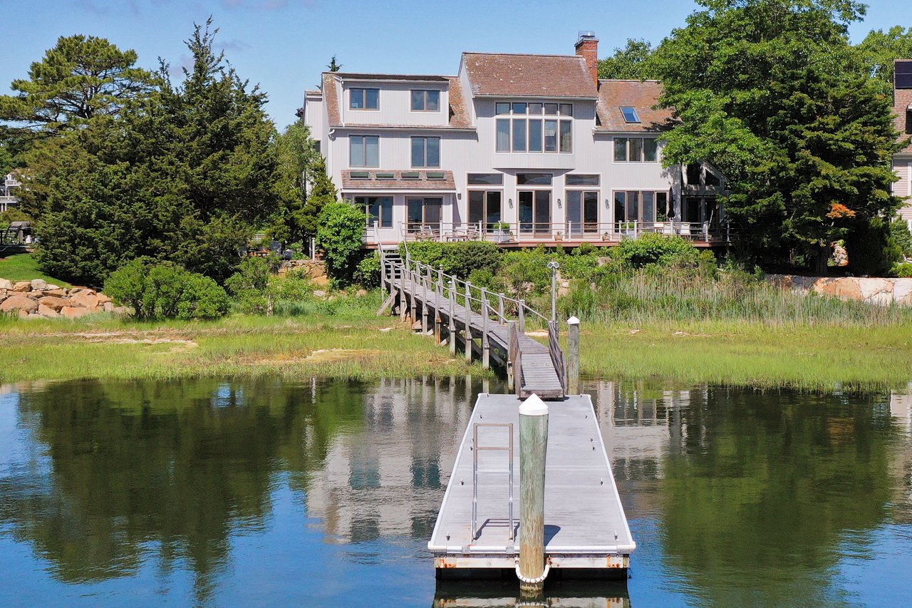 Private Location on Daniels Island