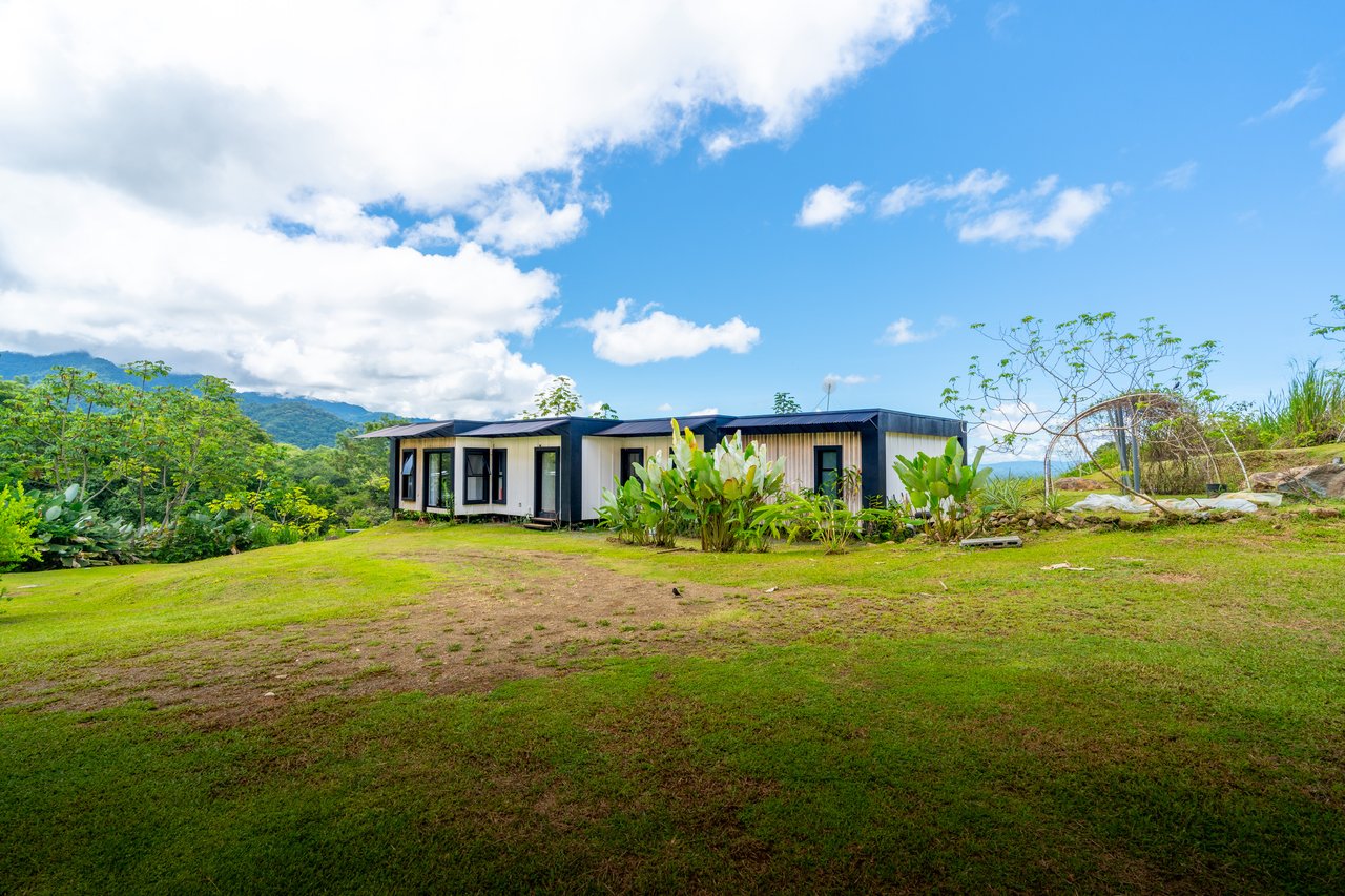 Las Brisas Ocean View! 3 bed, 2 bath, 3 acres!