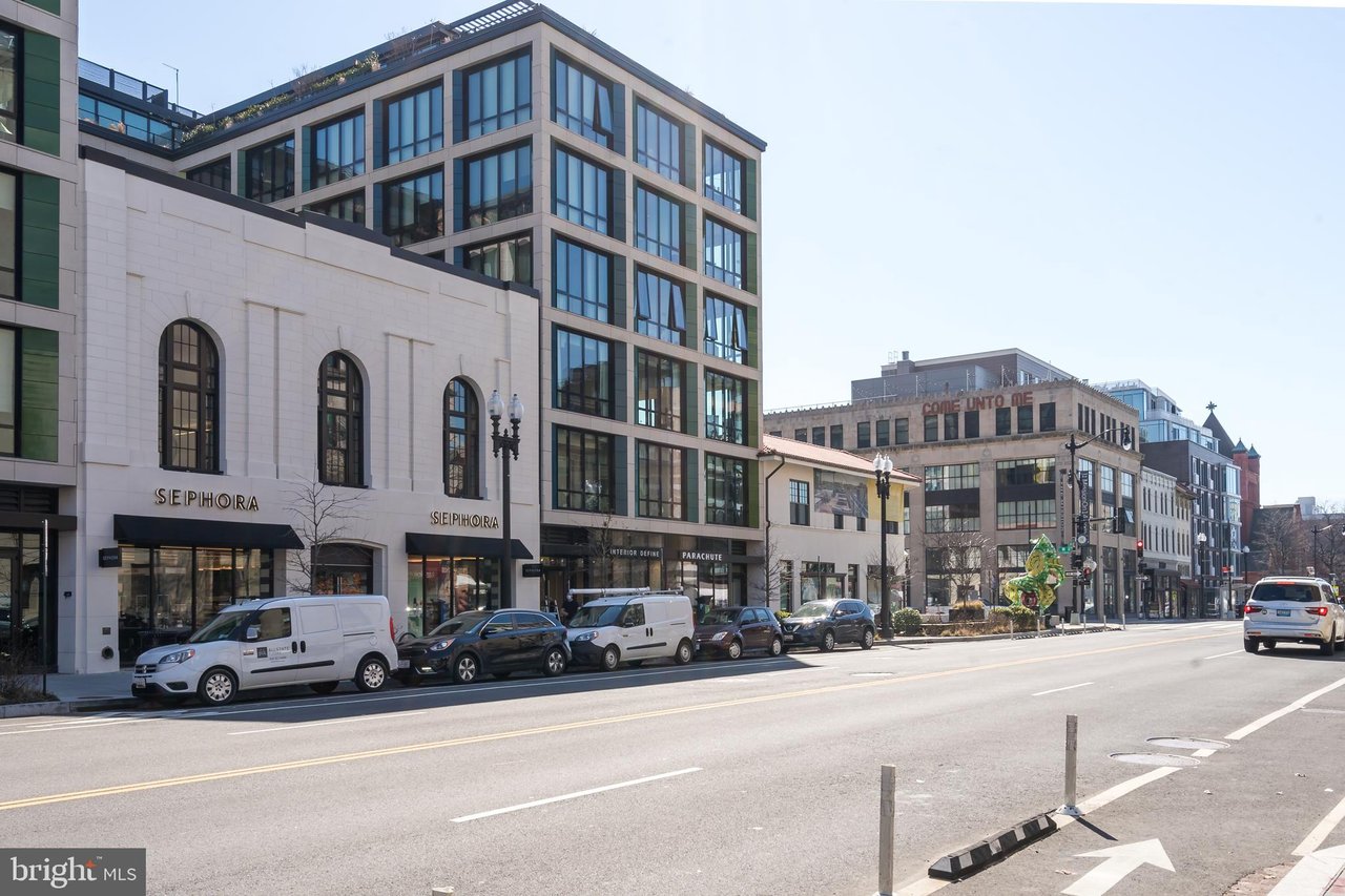 1445 N St NW #303