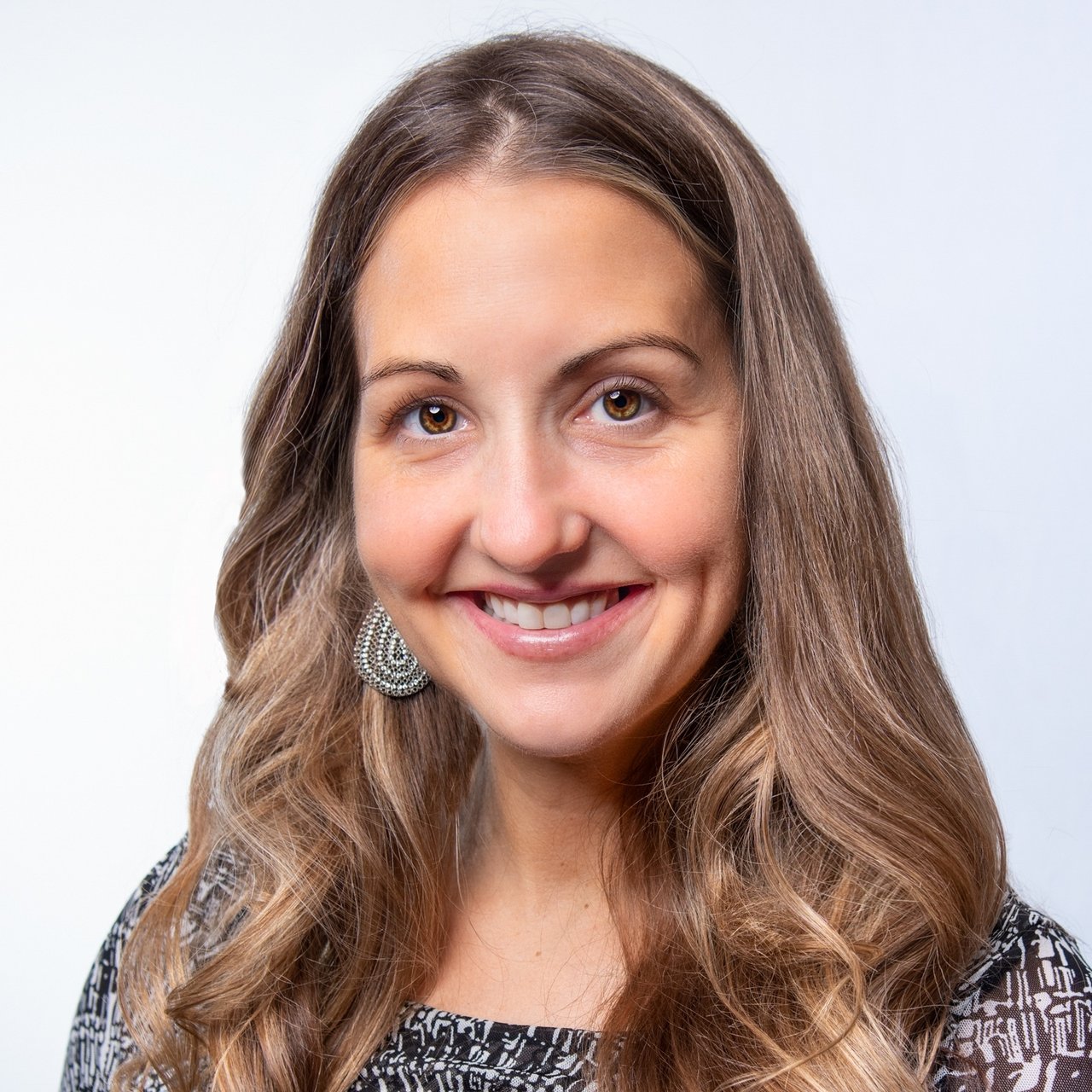 Jamie Elstner Bethlehem, PA Real Estate Agent Headshot