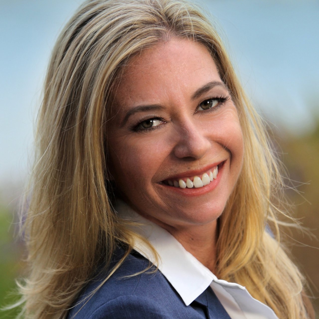 Lisa J. Hurt Del Mar, CA Real Estate Agent Headshot