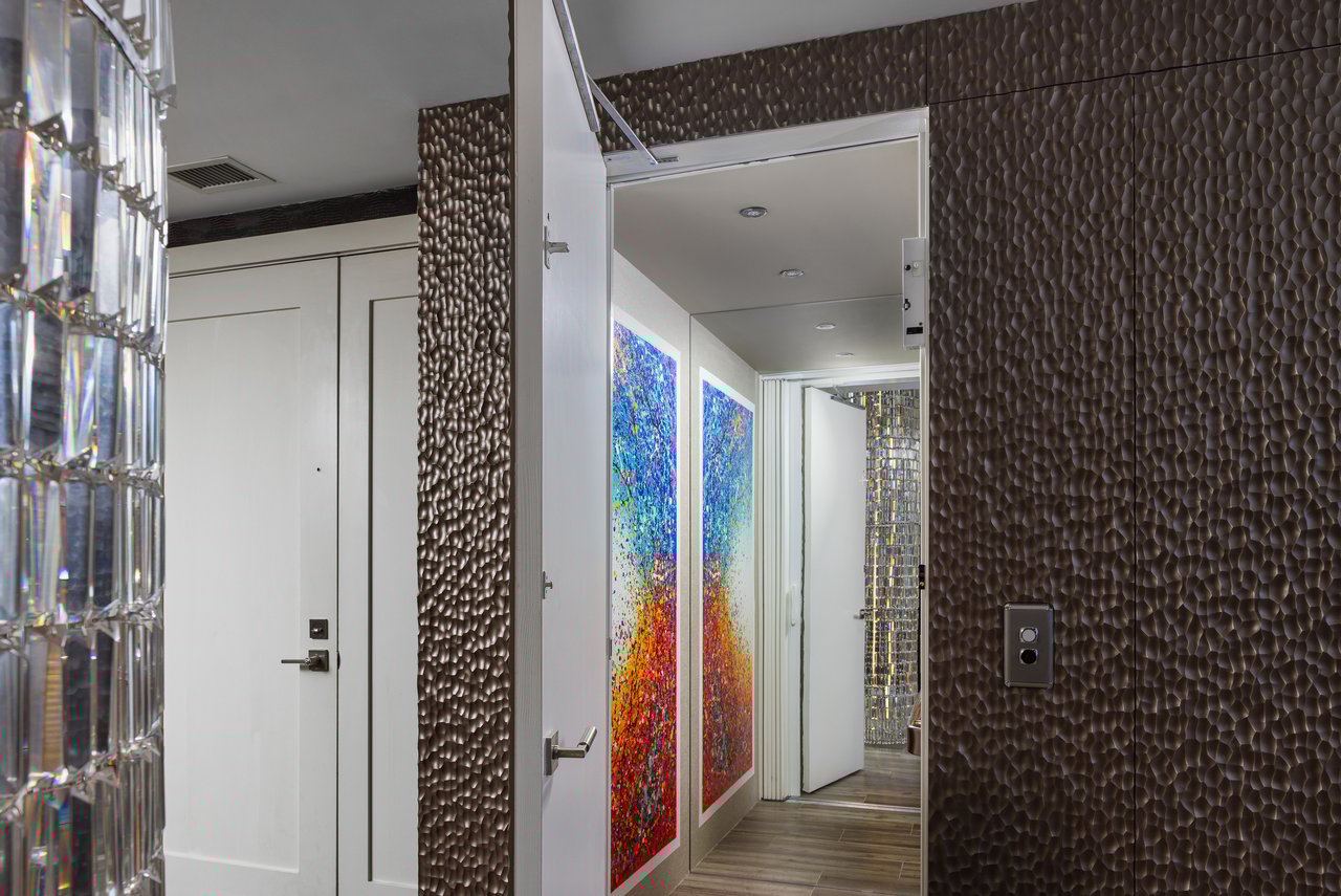 140 E RIO SALADO Parkway 1201