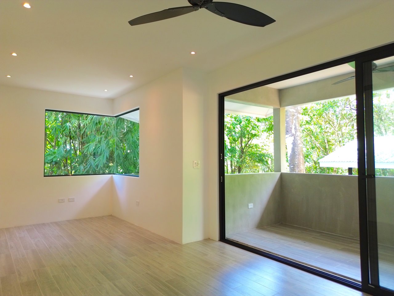 Huge Potential Perfectly Located Retreat Property