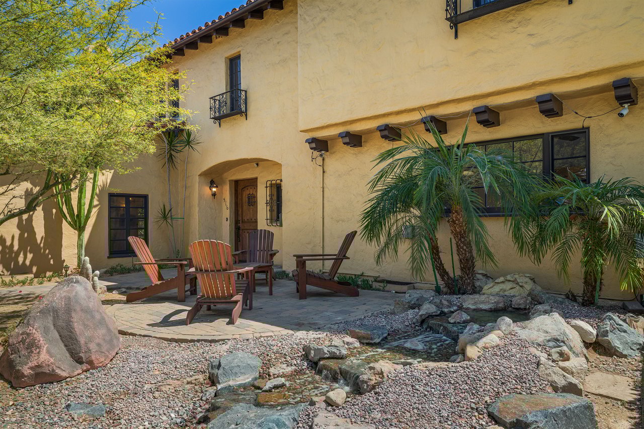 516 E Stocker Street