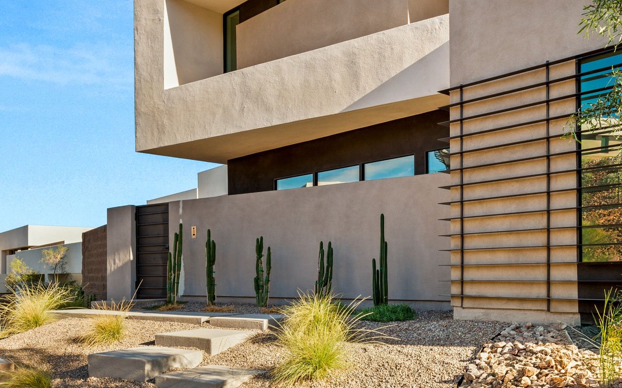 25 Canyon Bay Drive